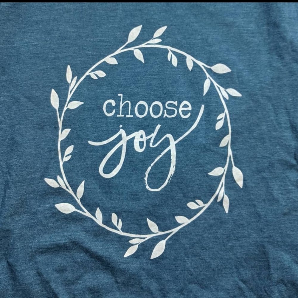 3/$20 🌟 Choose Joy Ladies T-shirt